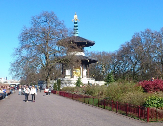 London's Peace Pagoda, Battersea Park